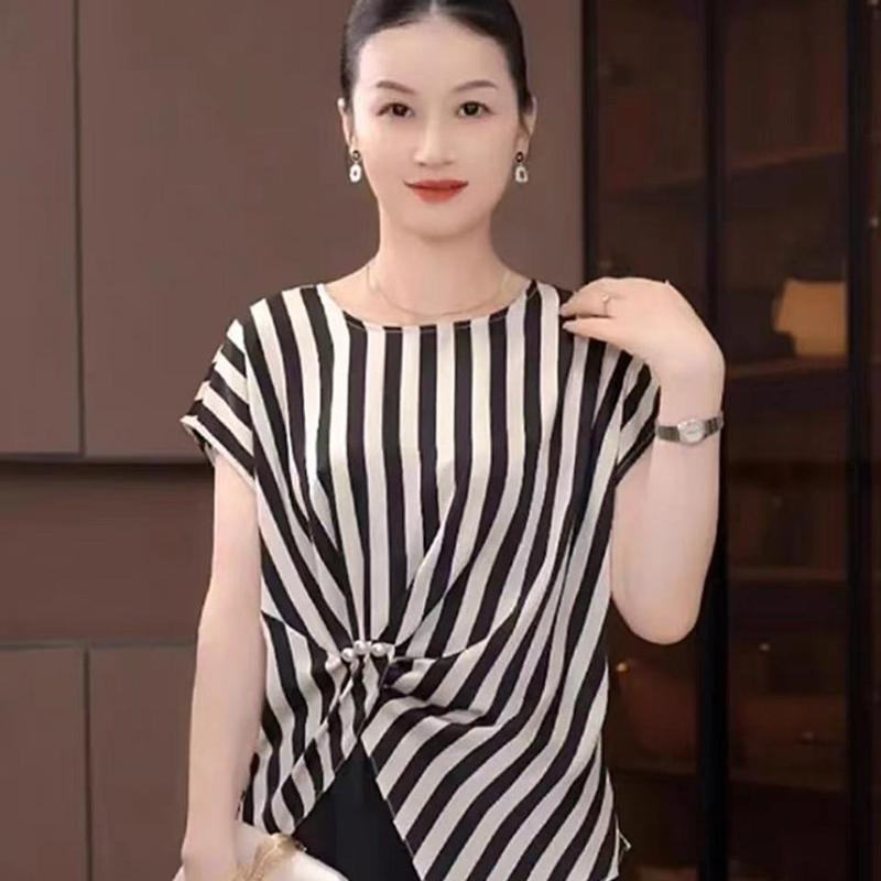 Bộ đồ mềm mại An an shop cho phụ nữ trung niên tự tin sang trọng Women