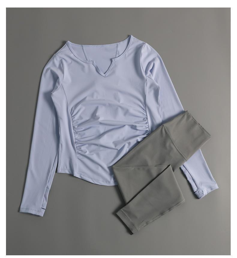 Product Introduction of Loose Breathable Fitness Set + Suitable for Running and Yoga + For Adult Women + Long Sleeve V-neck T-shirt Cover + Features Quick-dry Comfort + Light and Airy 8