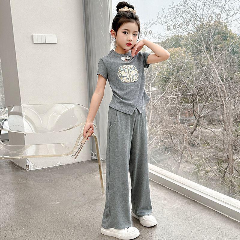 Product Introduction of Quần Áo Trẻ Em, Thoải Mái, Bộ Đồ Mùa Hè Cho Bé Gái, Hàng Mới Về 2024, Dành Cho Trẻ Em Trung Và Lớn, Phong Cách Trung Quốc, Bộ Đồ Hai Mảnh ngắn Tay, Thời Trang, Thích Hợp Cho Mùa Hè 9