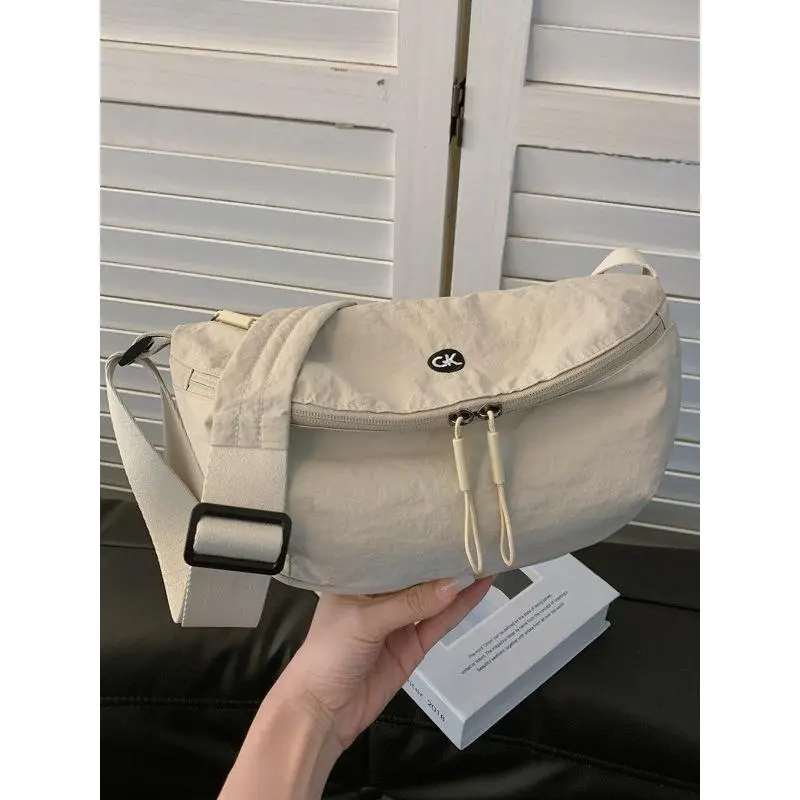 Korean Style New Popular Men's and Women's Same Saddle Bag Sports Commuter Waterproof Large Capacity Chest Bag One Shoulder Crossbody Bag