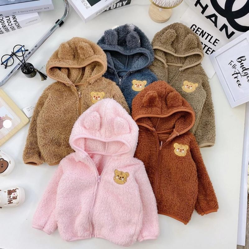 Áo khoác lông cừu thiế kế tai thỏ cho bé trai bé gái mềm mại size 5-15kg