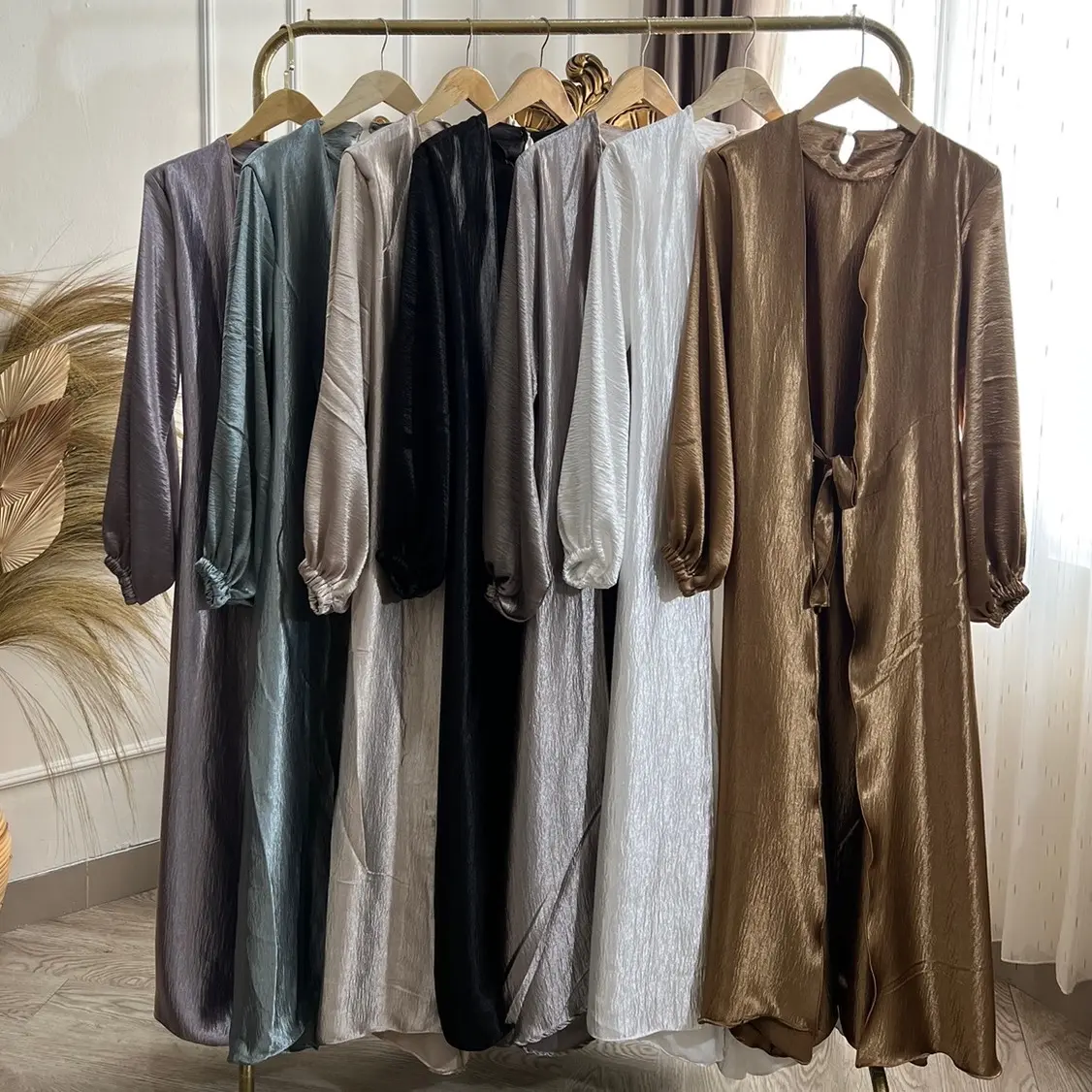 Abaya Shining Outer Dubai | Shining Outer + Inner Dubai