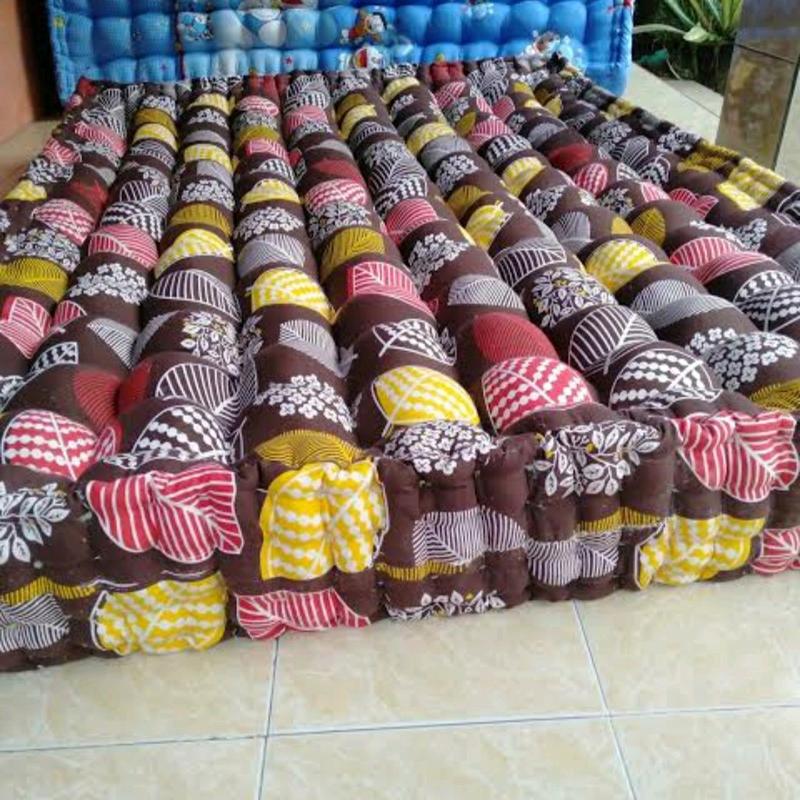 URUNG/BUNGKUS KAPUK RANDU/DAKRON KATUN KAPAS MOTIF RANDOM 2