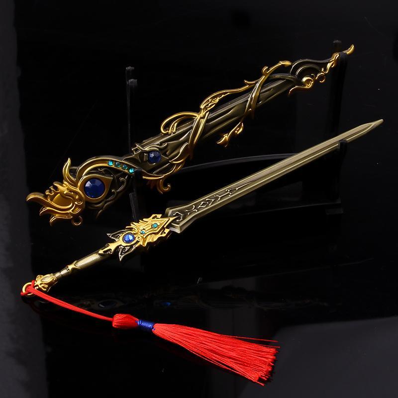 Product Introduction of Miniatur Andalan Super Hero Koleksi Hiasan Para Sultan -Asli Import Jelas Berkualitas - Bahan Logam Bukan Plastik - Gantungan Kunci Panjangnya 22 CM 3