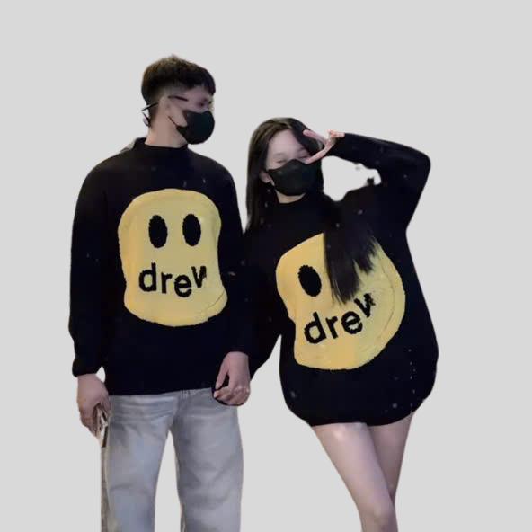 Áo Len Cổ Tròn L23 Họa Tiết Mặt Cười Trẻ Trung Cho Nữ Và Nam, Chất Len Đan Dệt Kim, 1 Màu, Đen, Free Size 40-72kg Menswear