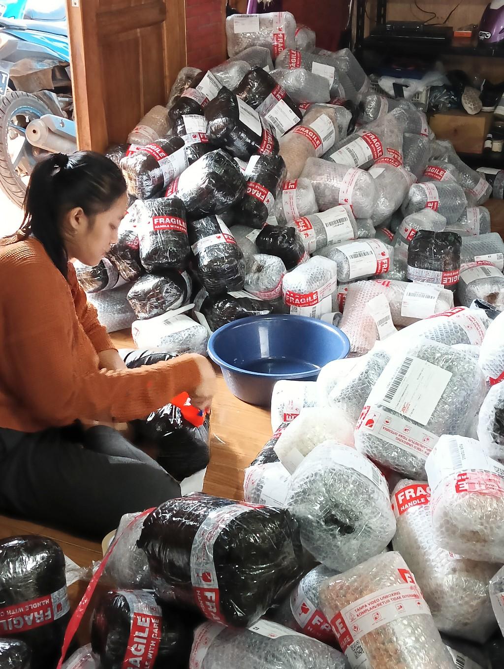 Basreng viral extra pedas daun jeruk stik 1kg Snacks Goreng