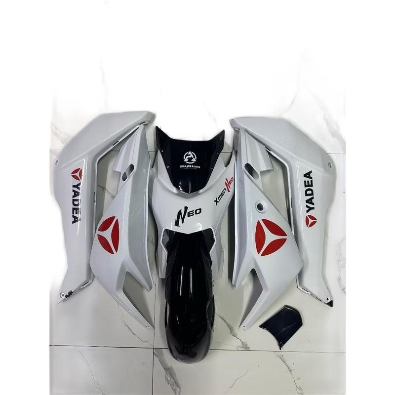 ￼Full Bộ nhựa 8 món xe điện xmen kèm tem tem yadea (8 món) tặng kèm gấu quỉ + gấu dâu