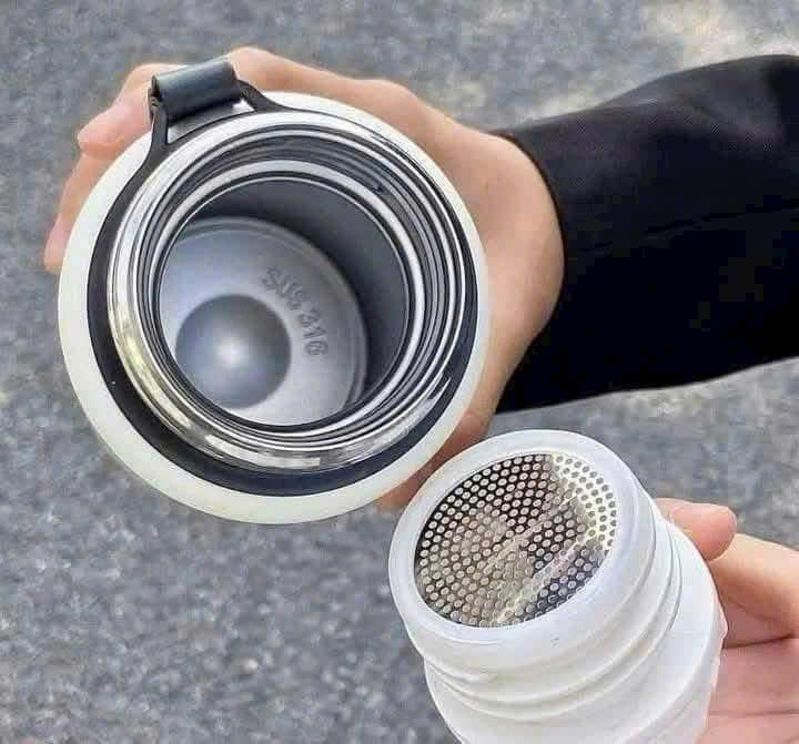 Bình giữ nhiệt inox 316 dung tích 800ml.kèm cốc uống tiện lợi 2