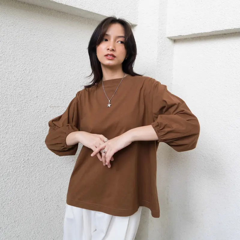Alexa blouse by Monicathelabel 5
