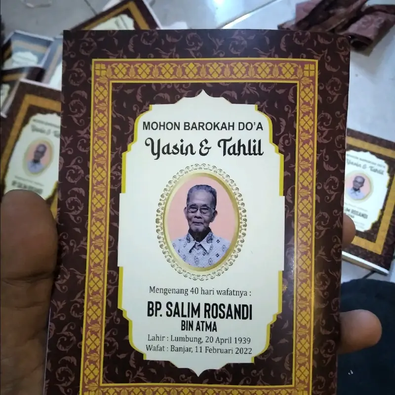 50 buku yasin hal.96 dilengkapi terjemahan. free desain foto dan packing opp Edisi Reguler 4