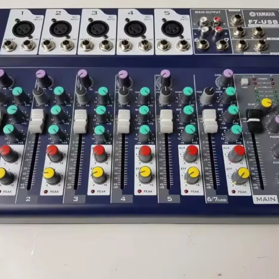 Mixer thu âm live F7