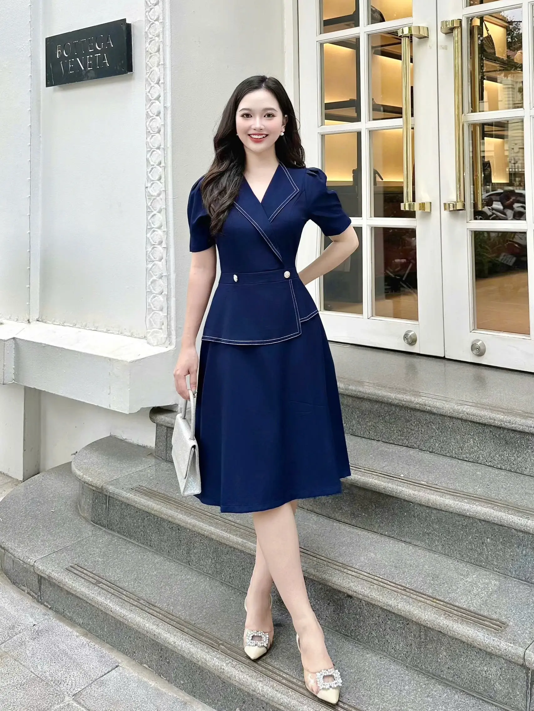 Đầm nữ thiết kế Nhật Vy peplum viền chỉ đính nút kiểu form dáng xoè chất lụa phù hợp dự tiệc - D3174 Women Dress Nhung Đỏ