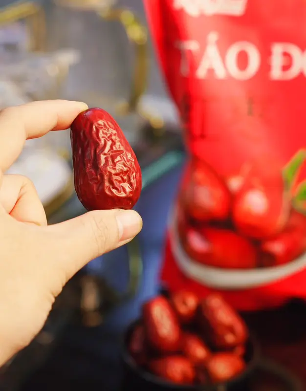 (1 gói) Táo đỏ Thiên Sâm Tân Cương size 80-85/1kg 4