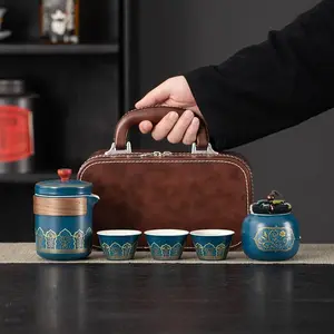 Set Teh Keramik Mewah Motif Klasik Dengan Tas Kulit - Teko & Cangkir Elegan Premium