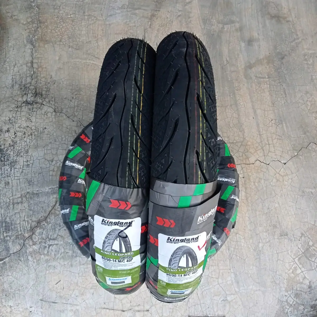 Sepasang Ban Tubeless Kingland Matic 80/90 14 dan 90/90 14 untuk Vario, Beat, Nex, Spin, dan Miotrack - Basah & Kering - Motorcycle