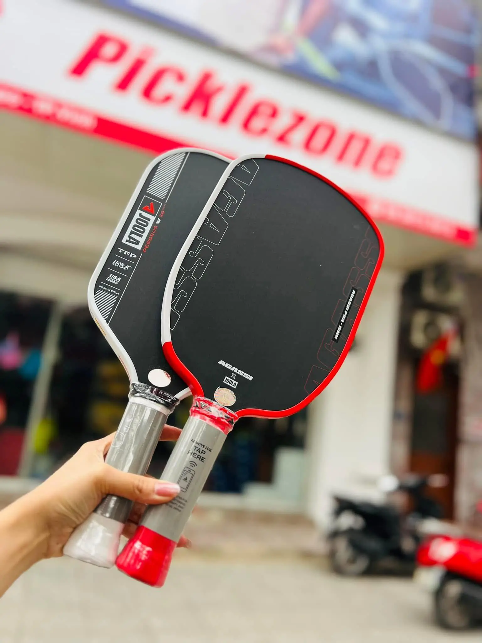 Vợt Pickleball Joola Pro Perseus IV (Gen 4) - Hàng Chính Hãng Cao Cấp