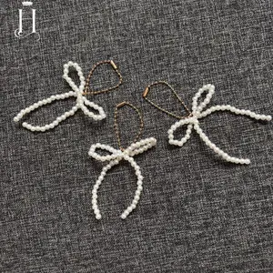 Gantungan Tas Mutiara Cantik - Hiasan Tas dengan Desain Mutiara Elegan