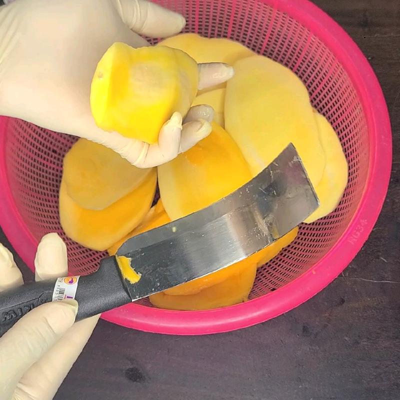 Bộ 2 Dao Cong Tách Gọt Xoài công ty. Dao Thái Lan kiwi được tinh chỉnh chuyên phục vụ khâu ra thịt xoài, Tách gọt xoài công ty. 4