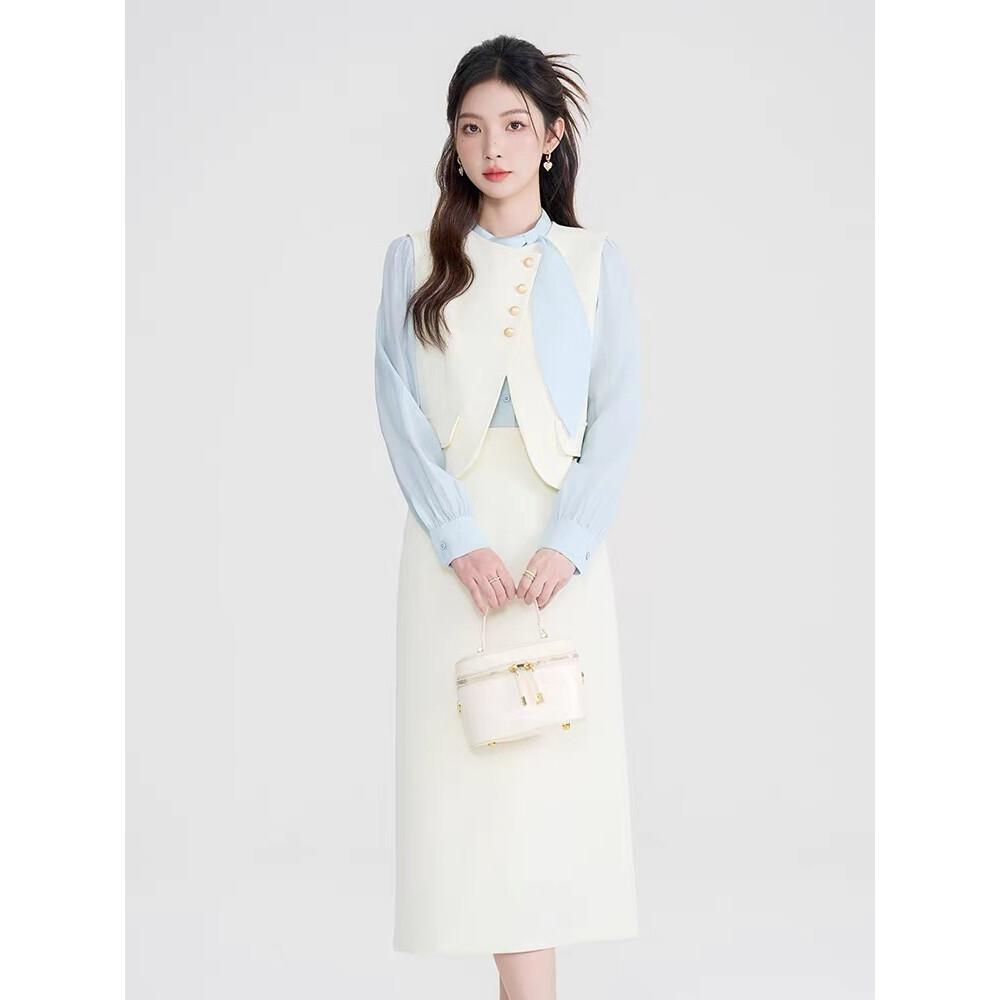 FADFAD Setelan tiga potong yang bergaya dan elegan