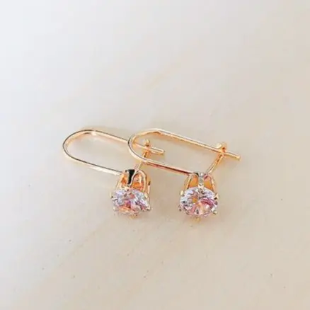 Anting Anak LIontin Putih Zirconia Gold 0