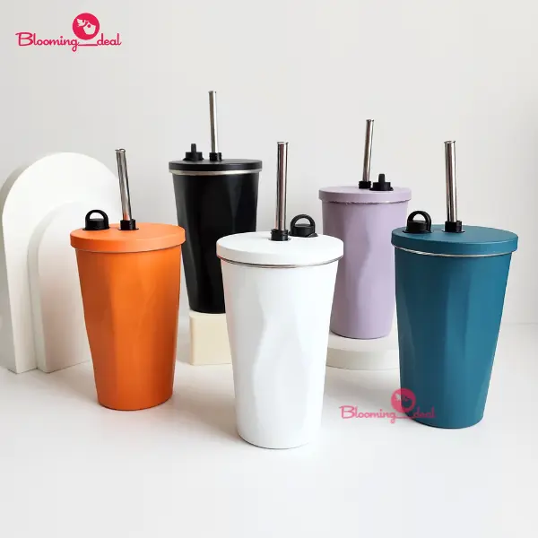 Tumbler Mug Kopi Geometris & Bear / Coffee Mug dengan Sedotan 600ml (HN242/HN243/HN250)