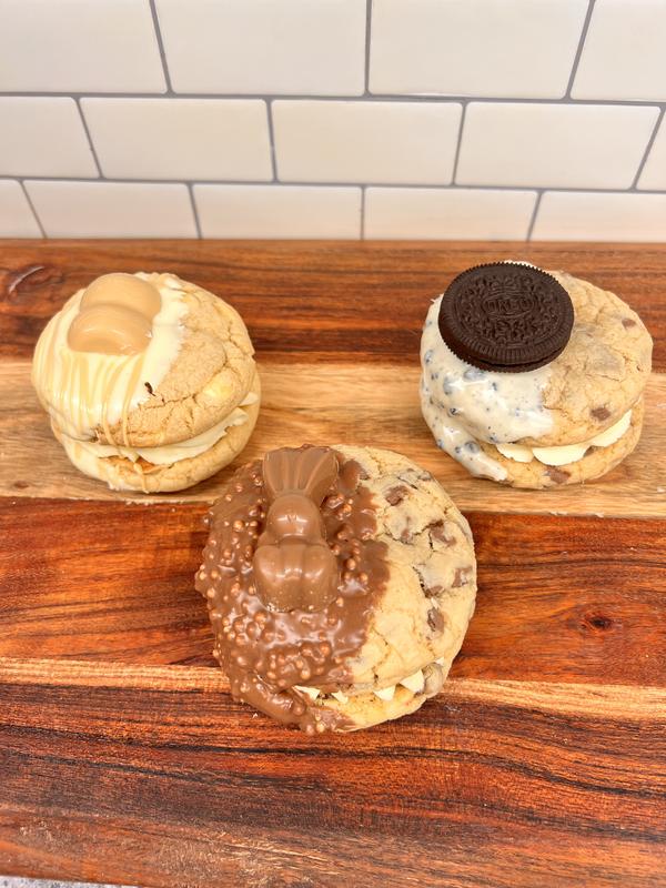 Limited Edition Cookie Sandwich Box 3 flavours