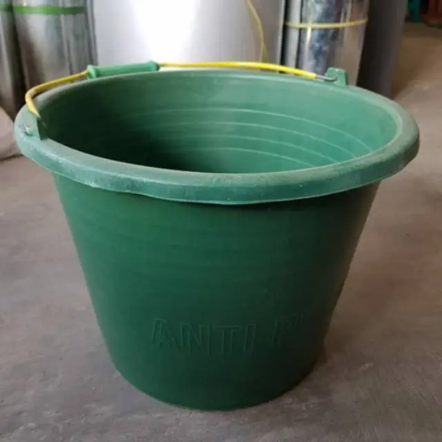 EMBER COR PLASTIK HIJAU BERBAGAI MERK DAN UKURAN HARGA PER 2PCS 3