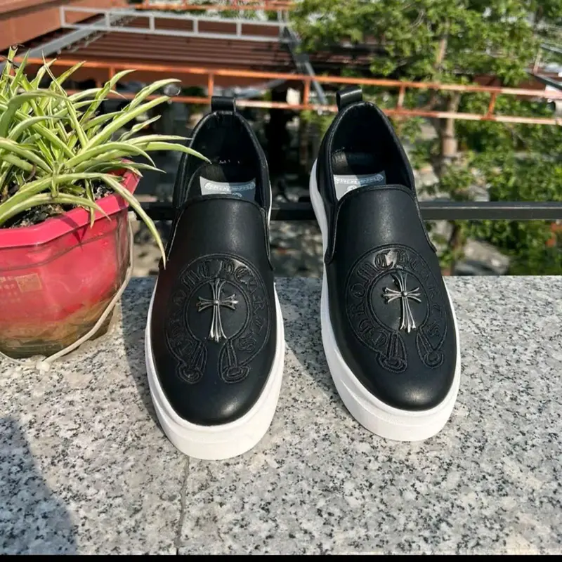 Giày slipon nam Chrome Hearts, thêu Logo chữ thập siêu đẹp, đế cao su đúc, phiên bản cao cấp 3