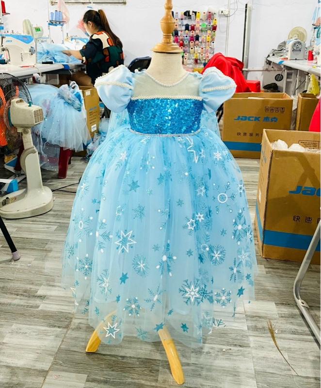 Product Introduction of Váy Elsa công chúa cho bé gái nhà Linh Đan kids - 2 màu (Xanh/Hồng) - Có choàng sau lưng Và tặng kèm cài tóc 9
