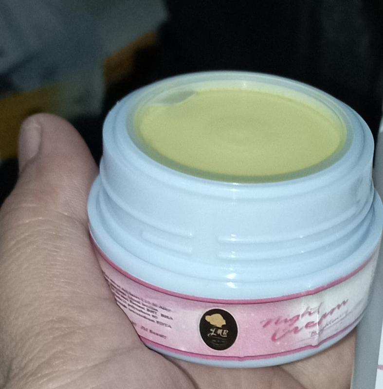 Jmb paket glow / glowing - JM BEAUTY SKINCARE -  JMB CANGGU MOJOKERTO  Mencerahkan Wajah 4