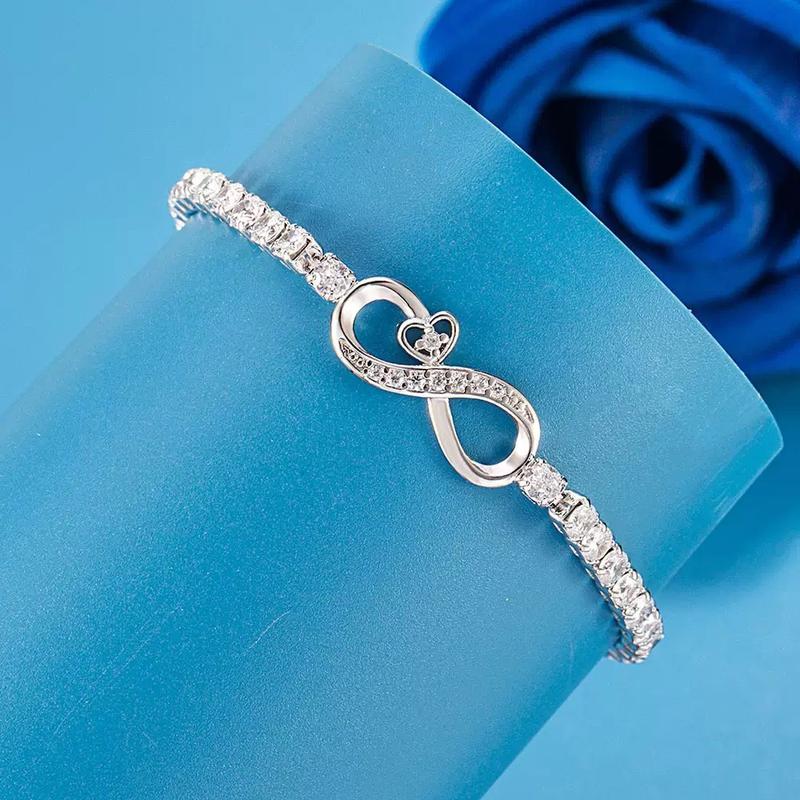 VÔ CỰC - Lắc tay nữ thiết kế biểu tượng tình yêu vĩnh cửu sang trọng với hình trái tim và vô cực đính đá lấp lánh