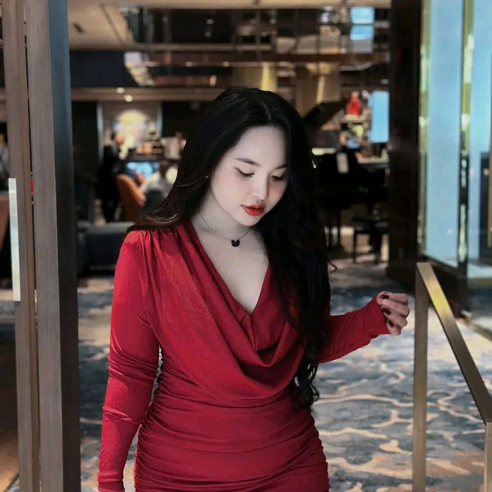 Đầm body tim cổ đổ tay dài nhún eo dáng ngắn siêu sang 45kg-80kg