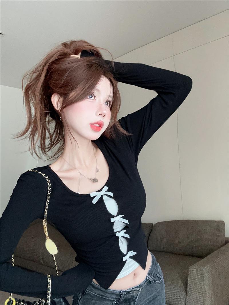 Product Introduction of Trendy Hollow Out Double-layer T-shirt for Fall 2024 2