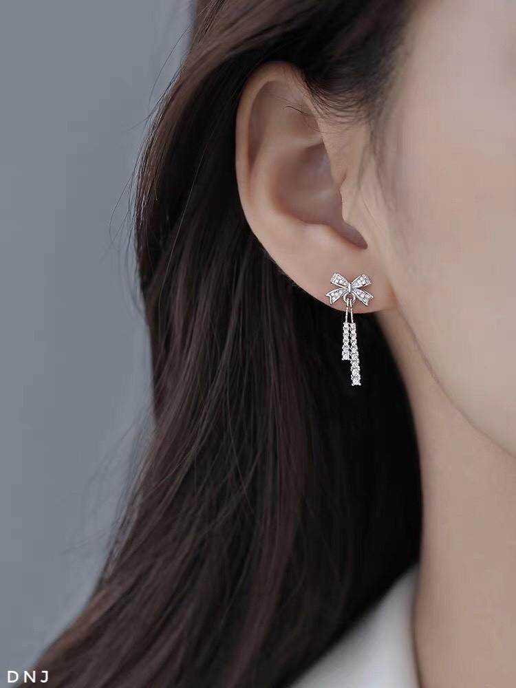 Product Introduction of Bông tai nơ xinh nữ thả dáng 2