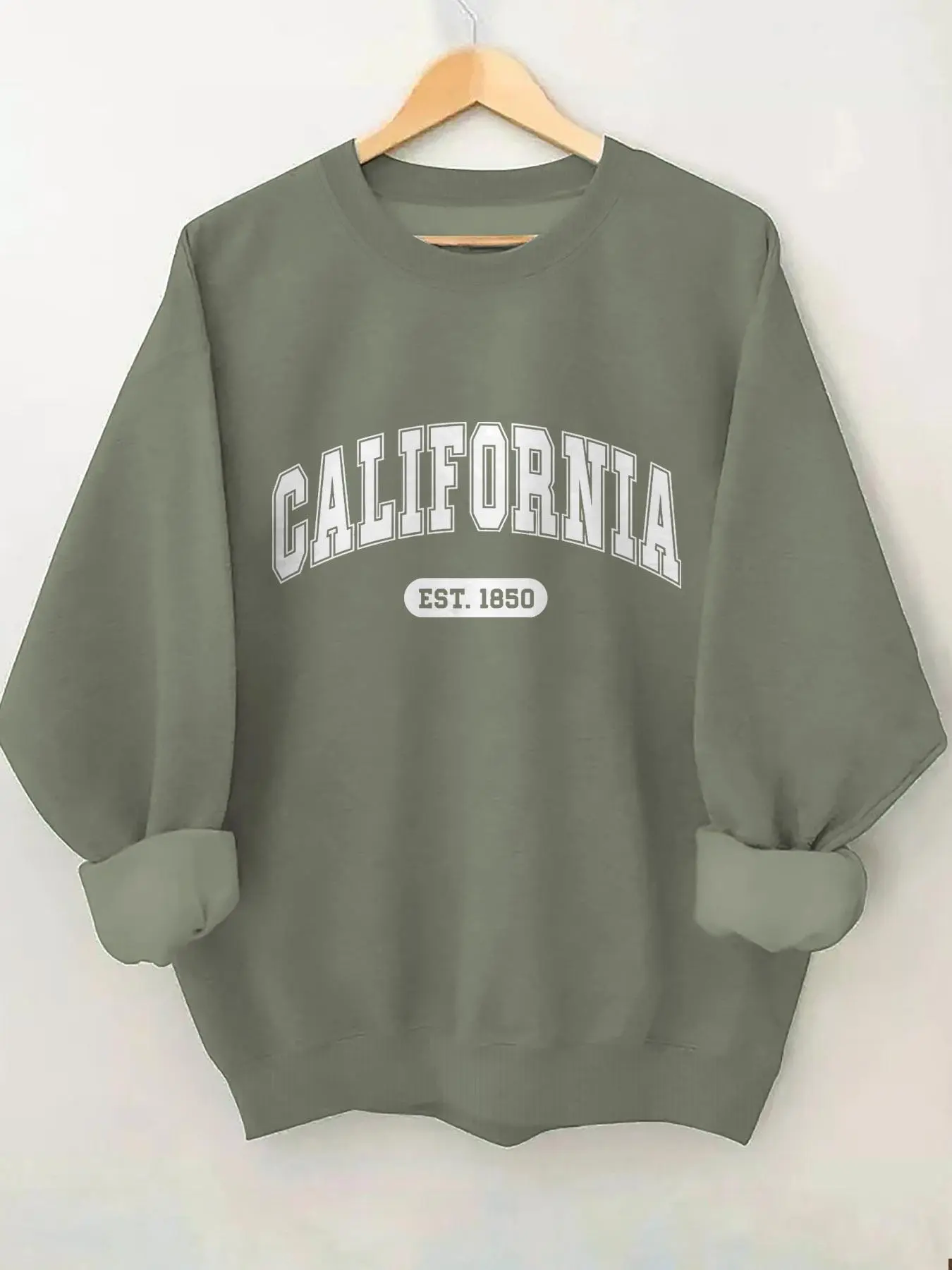Women's Letter Print Drop Shoulder Sweatshirt, Casual Long Sleeve Round Neck Pullover for Fall & Winter, Women's Clothes for Daily Wear