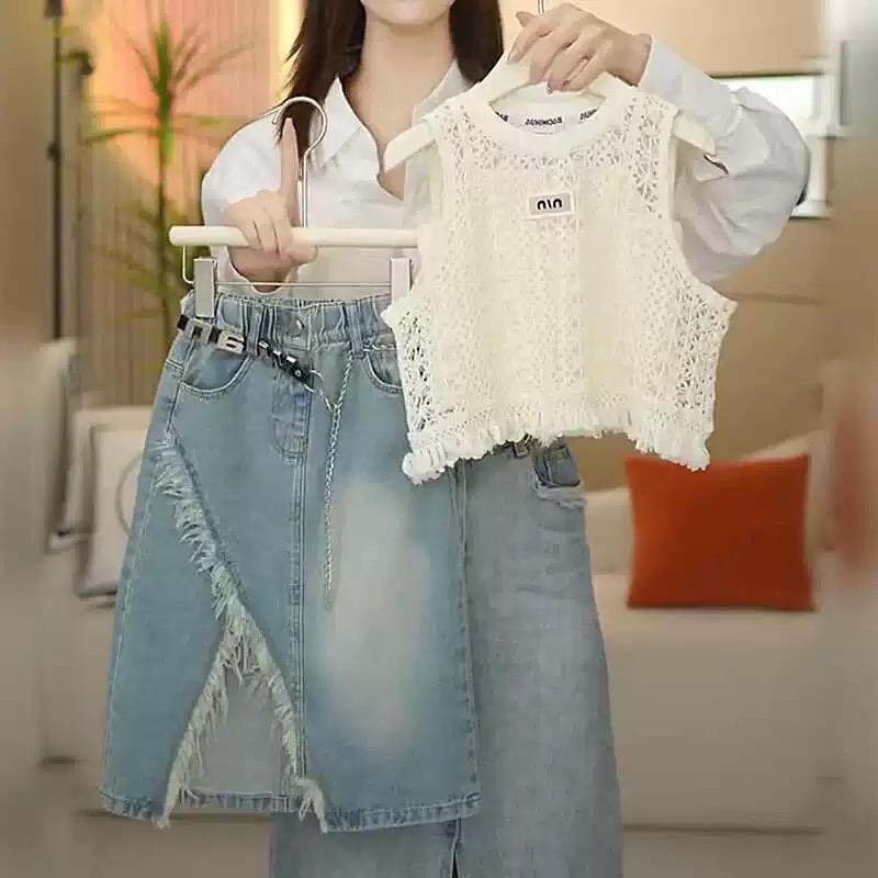  Sét bé gái áo ren chân váy jean xẻ đùi bé gái cho mẹ và bé gái size nhỏ đến size đại 12-56kg chân váy jean xẻ đùi dài bé gái,sét áo ren chân váy jean dài bé gái,sét đôi 2 mẹ con gái 