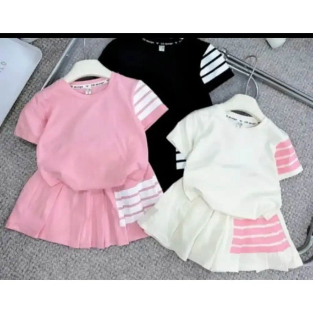 Sét váy dập li 4 sọc chất vải cotton co giãn dành cho bé size từ 9-40kg mã 61 Bikini