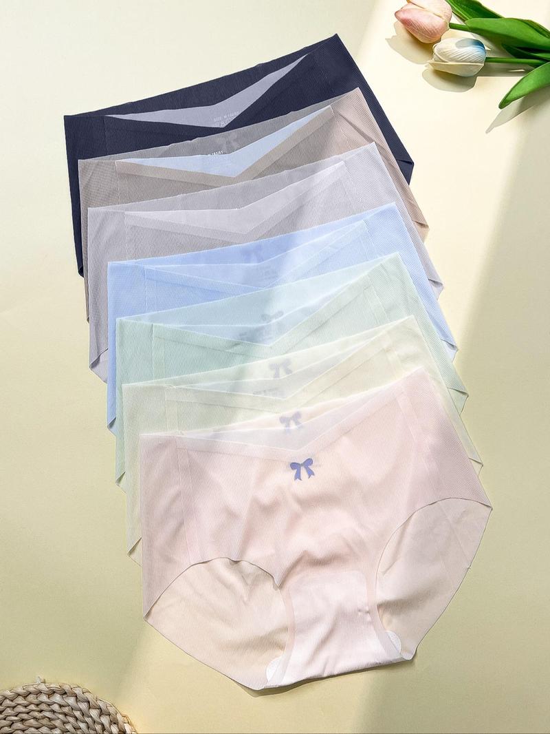 Product Introduction of Women's Bowknot Print Seamless Ice Silk Panty, Breathable Comfy Knicker for Daily Wear, Underwear for All Seasons 3