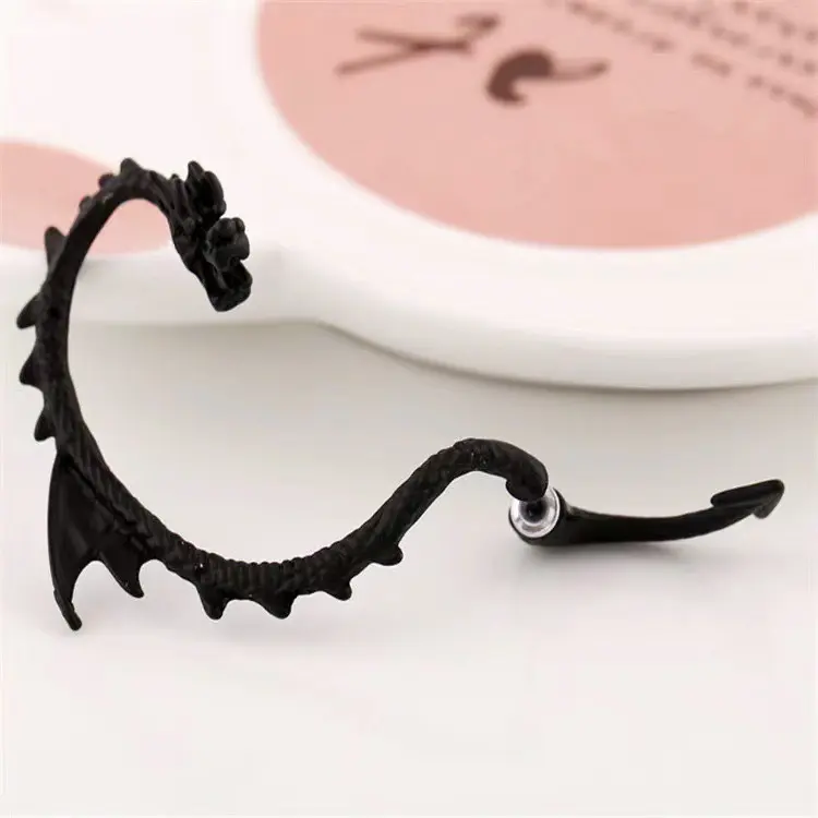 Fashion Flying Dragon Earrings Ear Clips Popular Punk Style For Girl Women Perfect Her Christmas gift 2