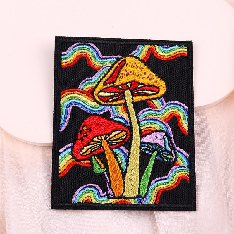 Colorful Mushroom Pattern Embroidered Patches, 5 Counts Cute DIY Embroidery Patch for Clothes Festive Decorations, Decorative Sewing Patch for Clothes, DIY Embroidery Decor for Women & Girls 6