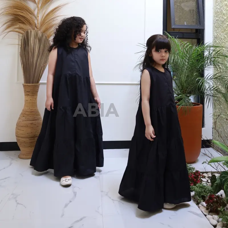 Dress Anak Perempuan Polos Hitam Putih 4
