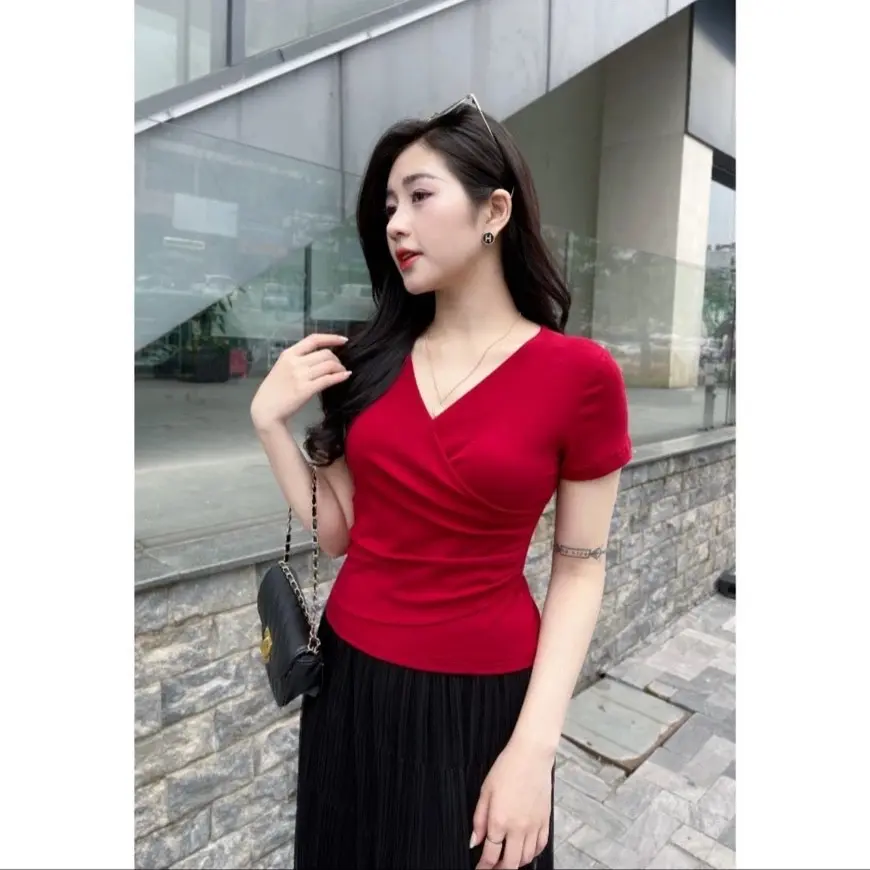 ÁO THUN TĂM TAY NGẮN VẠT XÉO CỔ TIM SIÊU HOT TREND 49-60KG TÙY CHIỀU CAO