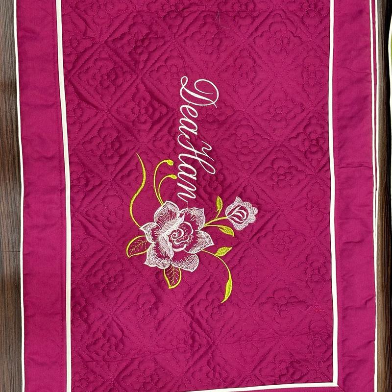 (2 chiếc) Vỏ gối satin poly trần thêu hoạ tiết hoa - kích thước 45x65cm vỏ  gối 5