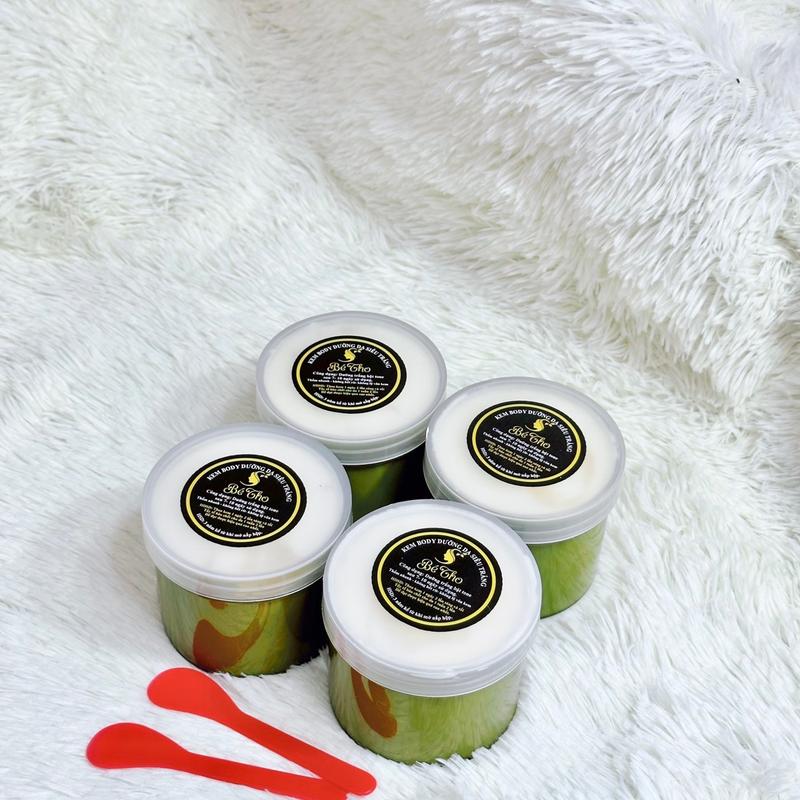 [COMBO 4 HỦ] Kem Body Tẩy Thái Bé Tho ( Hủ 500gam) Làm Đẹp Da Dưỡng Da Body  dưỡngtrắng Dưỡng Ẩm Da Nữ Dưỡng Body Women kembody  thailan trộn sữa betho