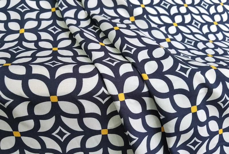 Product Introduction of 1 meter X 1.4 meter Navy White Retro Viscose Fabric Soft Sewing Material Rayon 22
