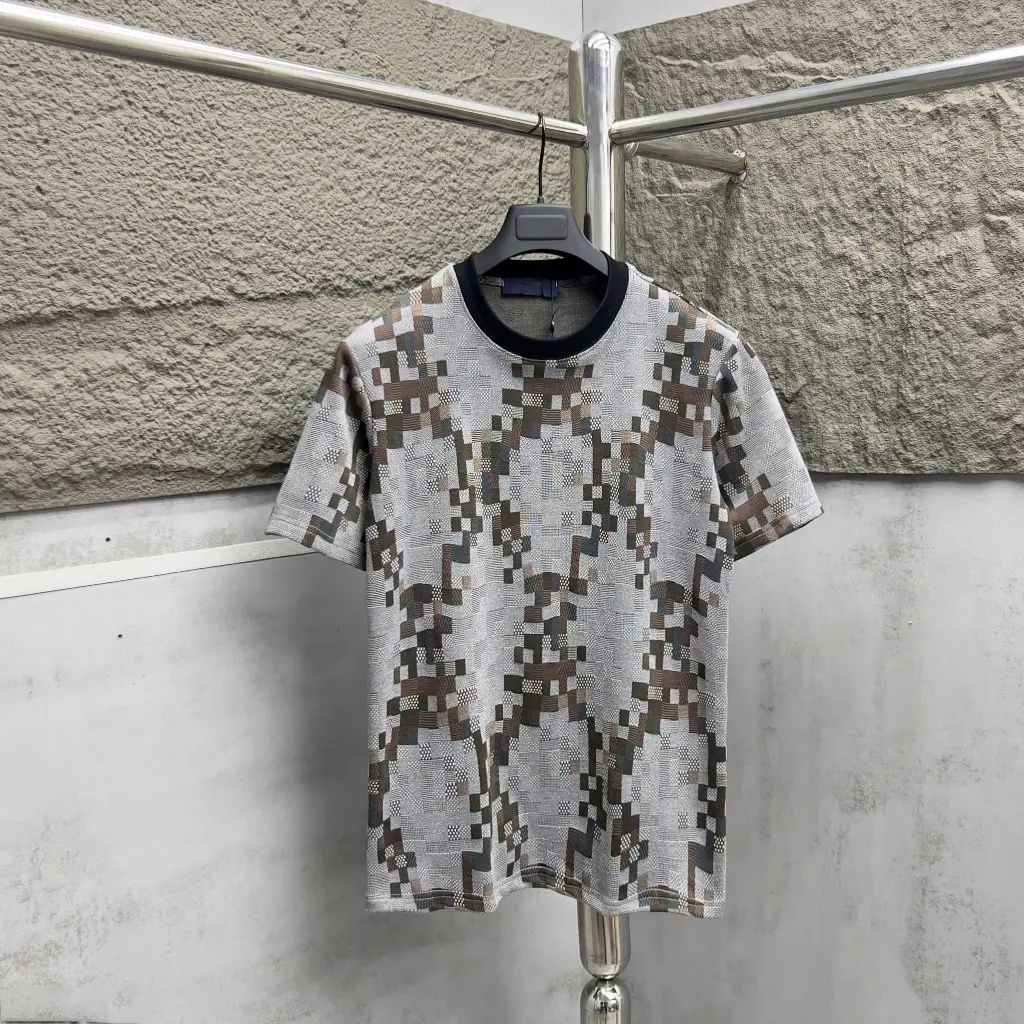Áo thun cổ tròn AT2509  tay ngắn dáng ôm vải cotton cá sấu in 5D graphic