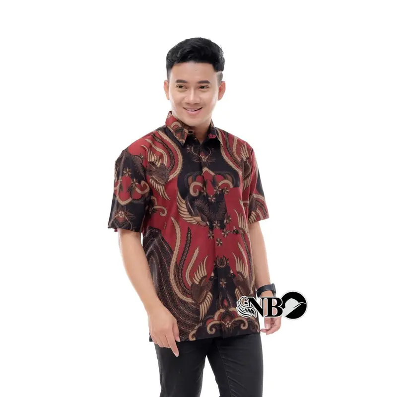 kemeja motif ironmen Crew Neck 6