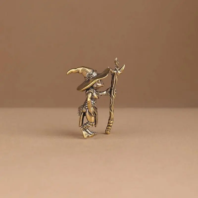 Vintage Frog Witch Statue, 1 Count Miniature Figurine, Multifunctional Home and Office Decoration, Bookshelf Desktop Ornament, Sculpture Desk Decor, Copper Brown Solid Metal Decor, Western Figurine 5