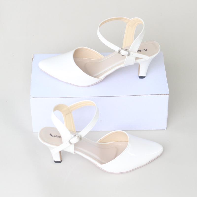 sepatu bapau wanita tali EL Sandal heel wanita terbaru 0