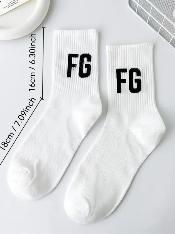 Men's Letter Print Mid-calf Socks, Casual Comfy Breathable Socks for Daily Wear, Men's Socks for All Seasons 3